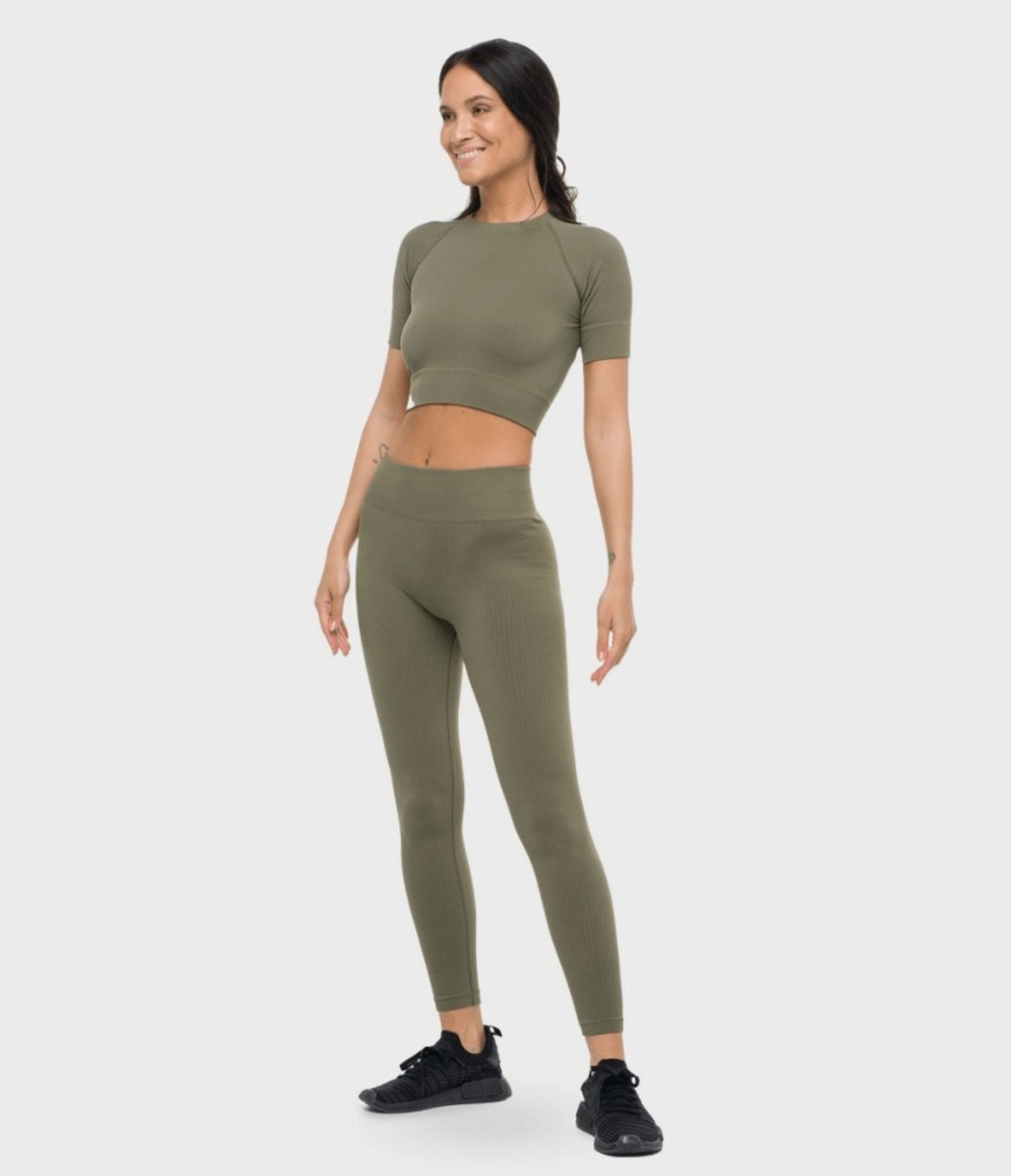 CROP TOP SPORTIVO NORA - INFINITY - OLIVE