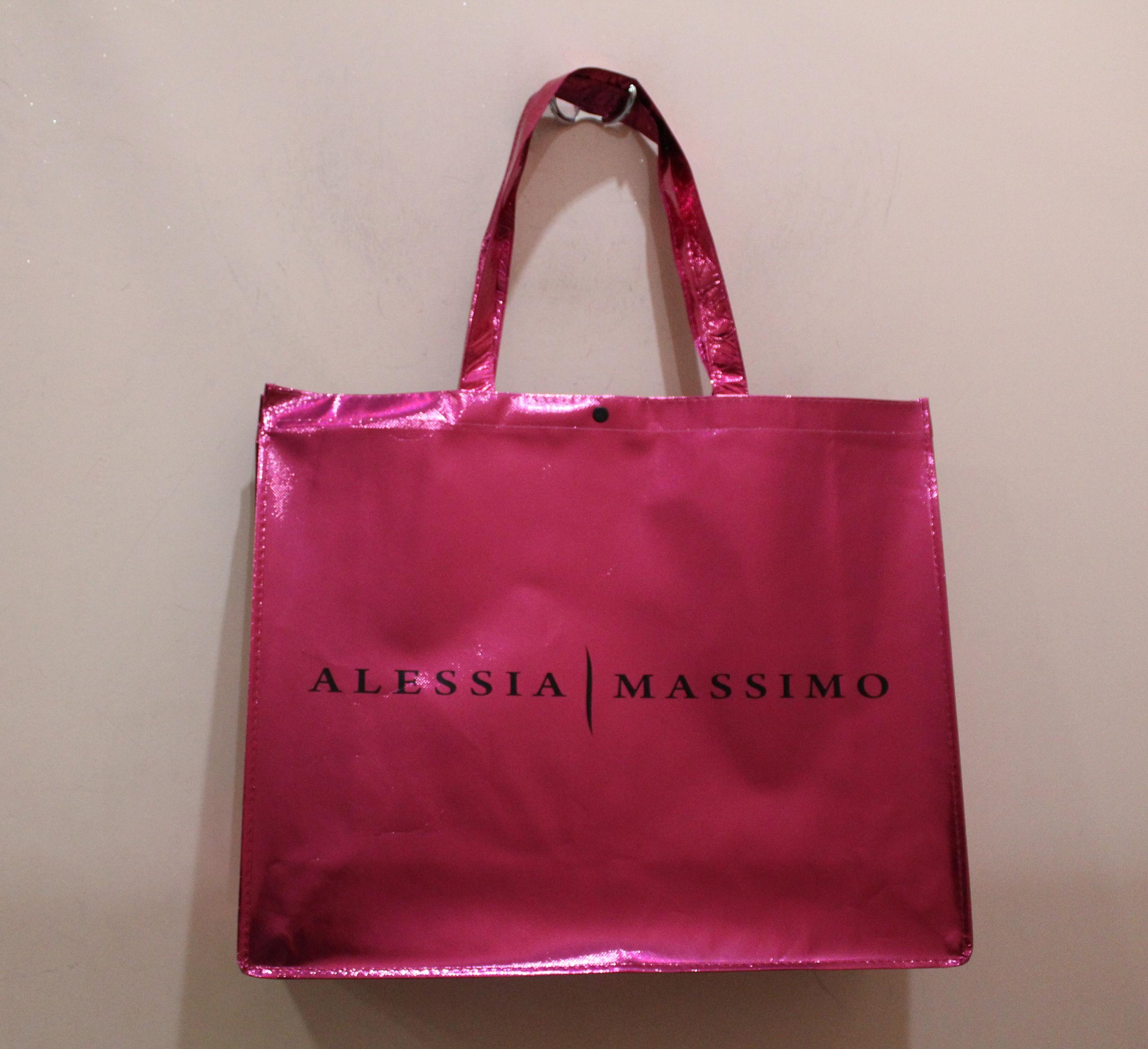 Shopper ALESSIA MASSIMO in regalo con il tuo ordine!