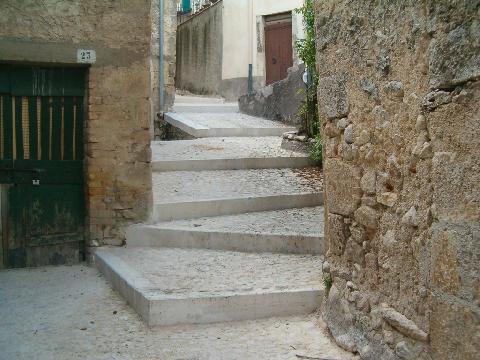 Progetto rifacimento strade in centro storico