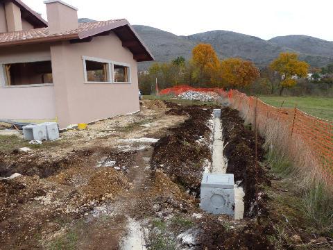 Costruzione rete di scarico acque bianche