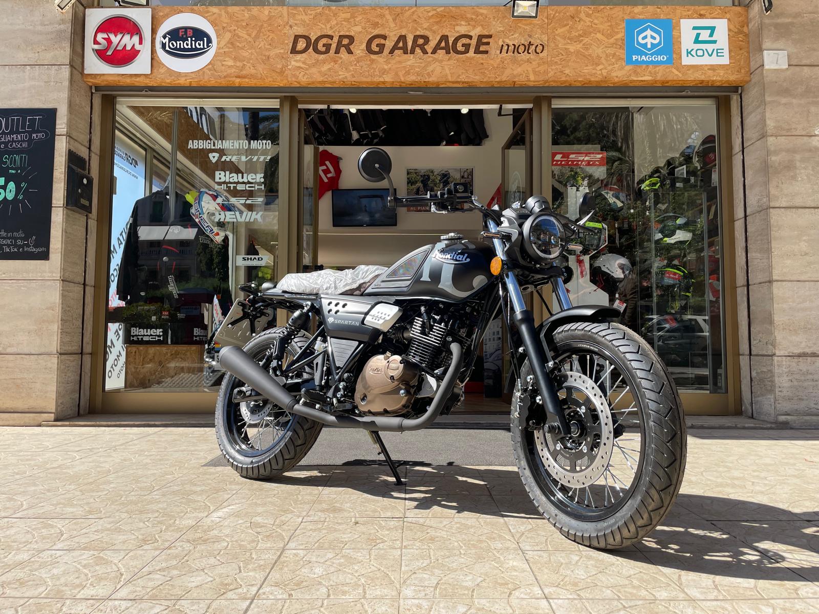 FB Mondial Spartan Dgr Garage moto
