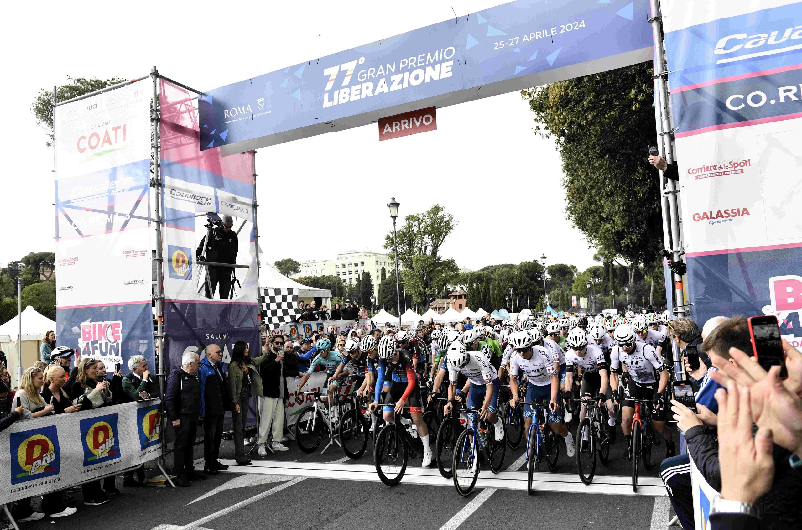 HIGHLIGHTS e INTERVISTE del Gran Premio Liberazione sono su "Oradelciclismo"