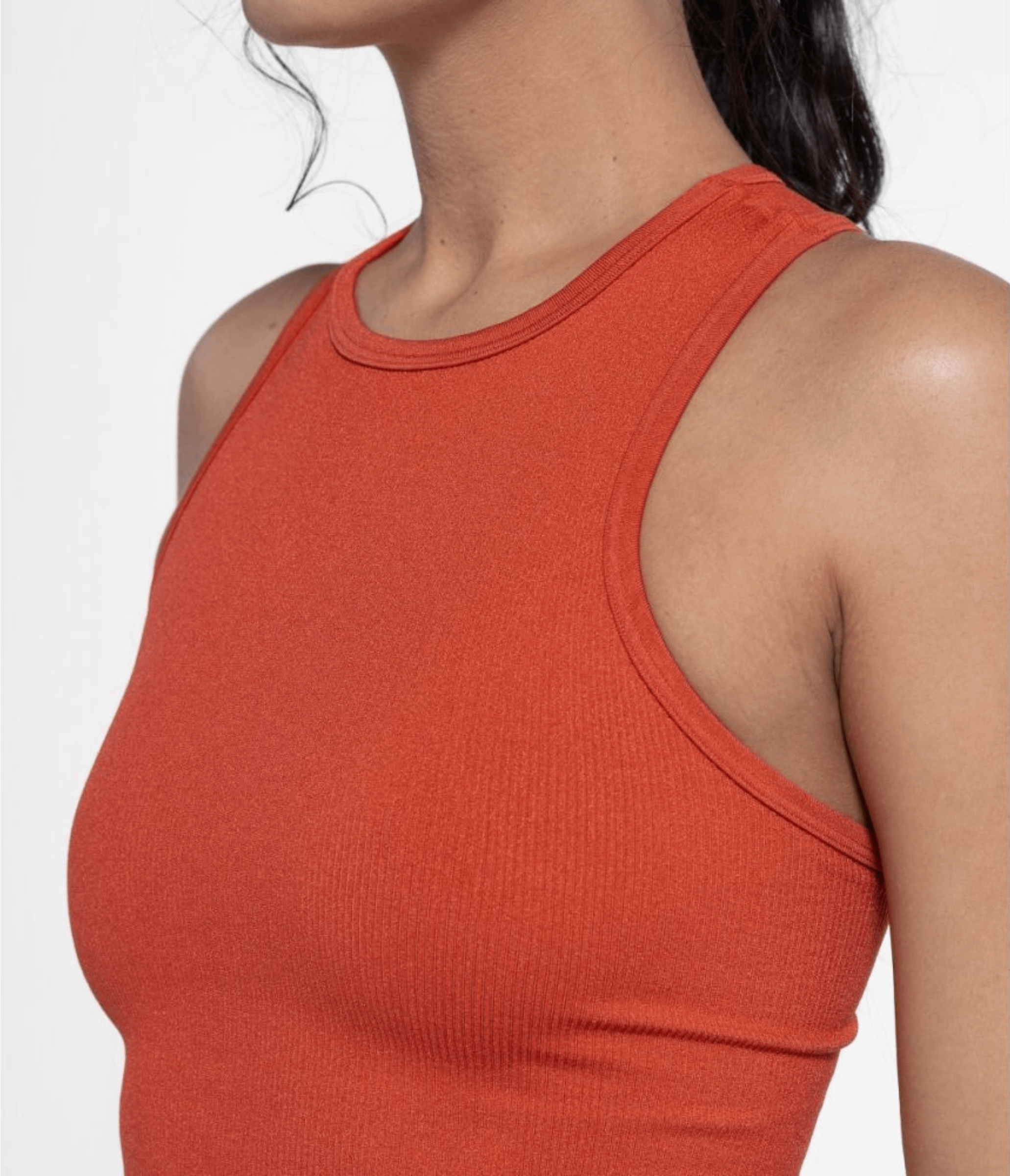 TOP SPORTIVO VIVI SHINY RIBBED CHILI - SEAMLESS