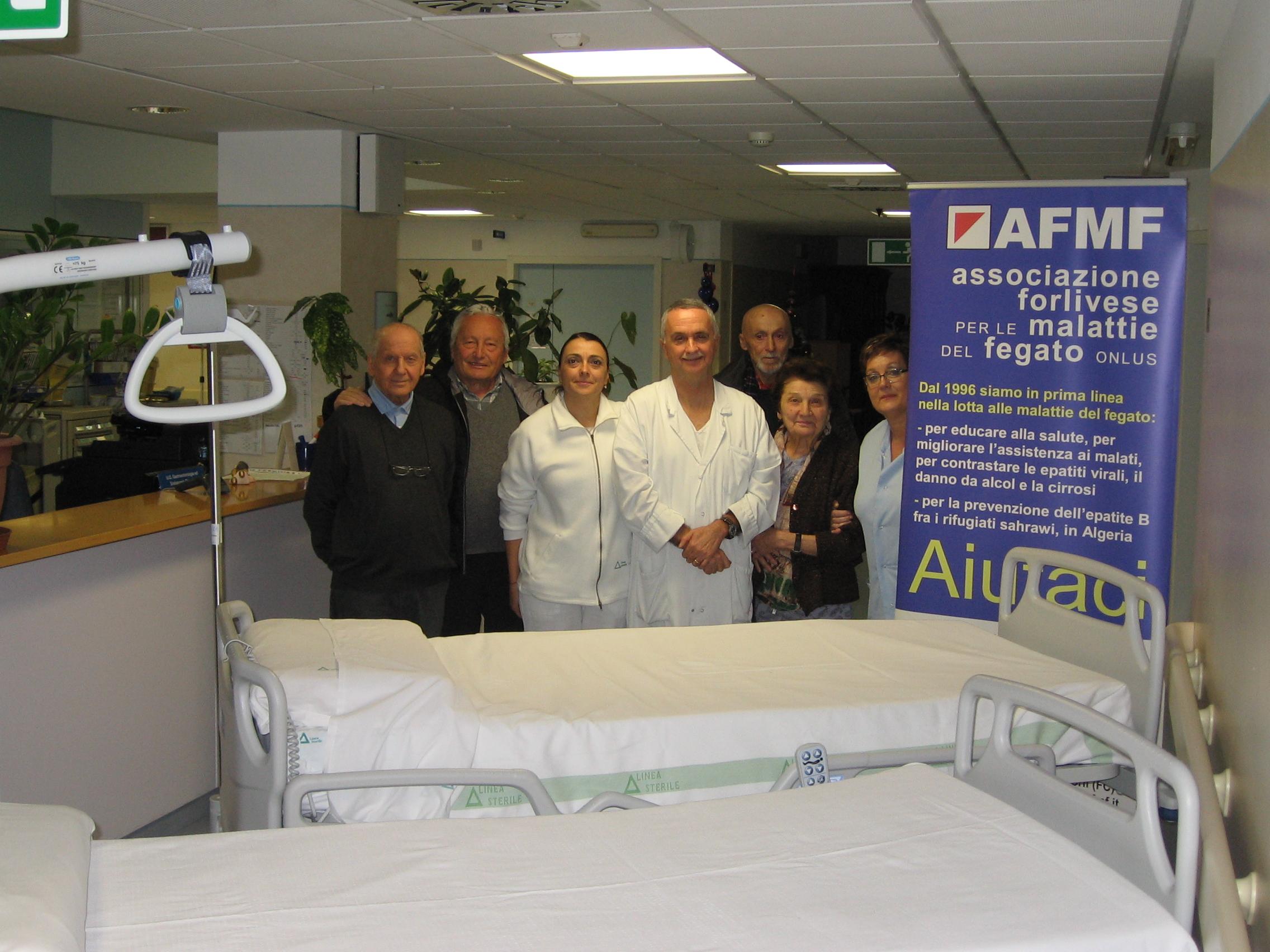 Il presidente della AFMF con il consiglio e il personale in Ospedale a Forlì