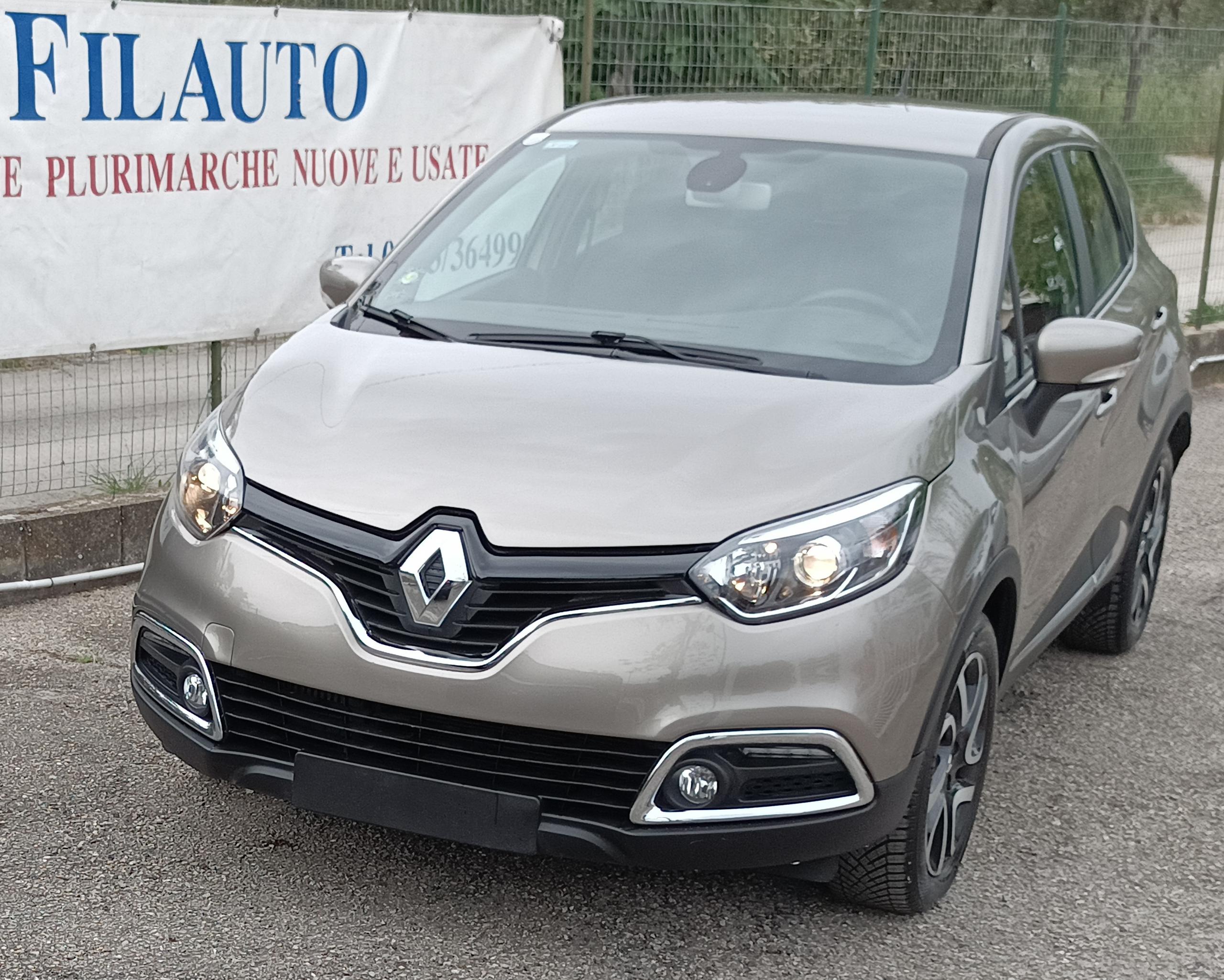 Renault Captur 0.9 TCe 12V 90 CV Start&Stop Energy Vasto (CH) 10.500 €