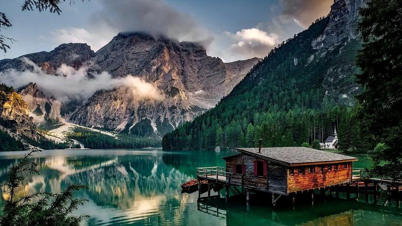 LAGO di BRAIES: perla dei laghi delle Dolomiti - Domenica 26 maggio