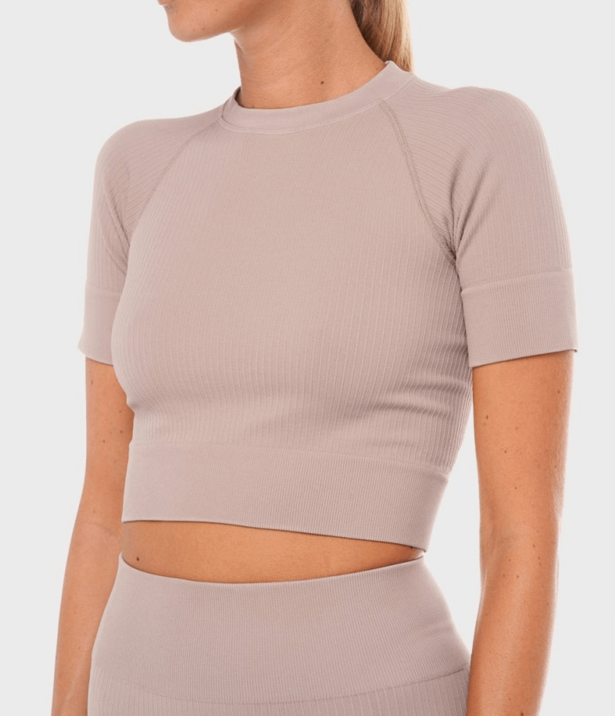 CROP TOP SPORTIVO NORA - INFINITY – CAPPUCCINO