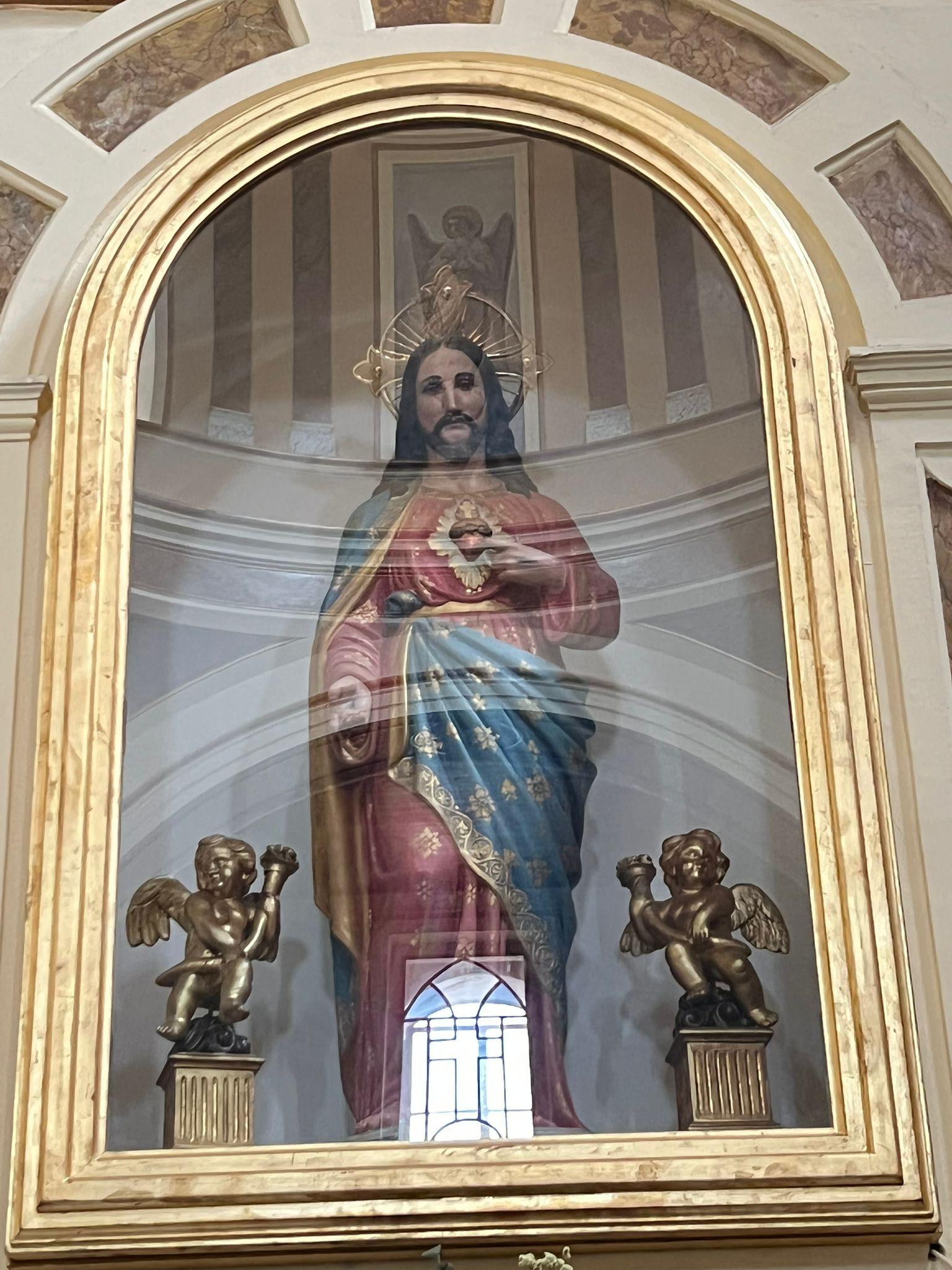Statue du Sacré-Cœur de Jésus