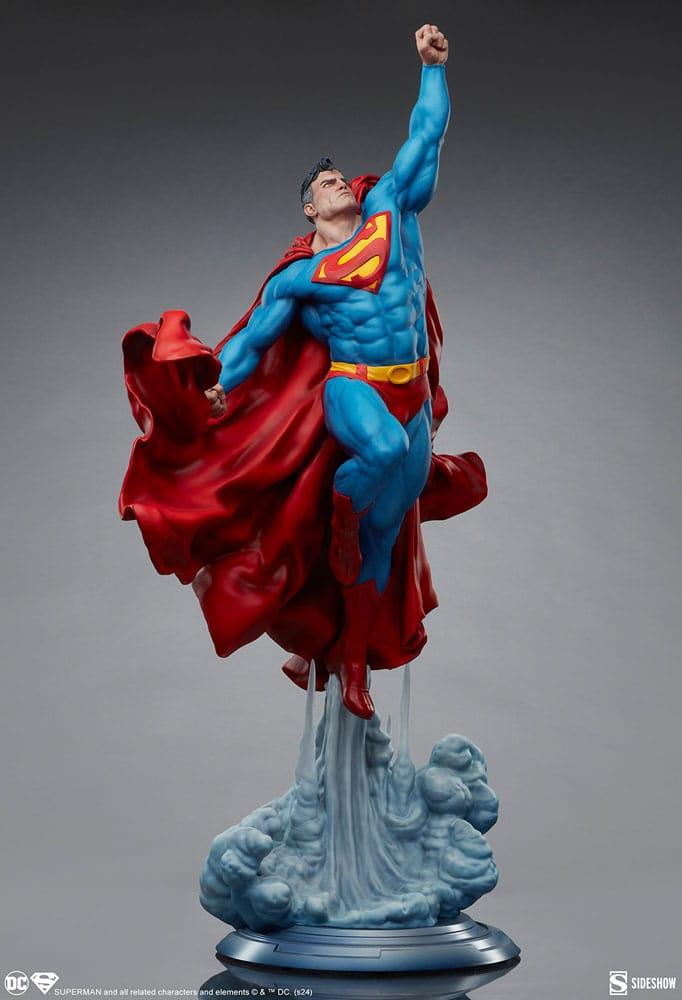 Sideshow SUPERMAN Premium Format DC COMICS Resin STATUE