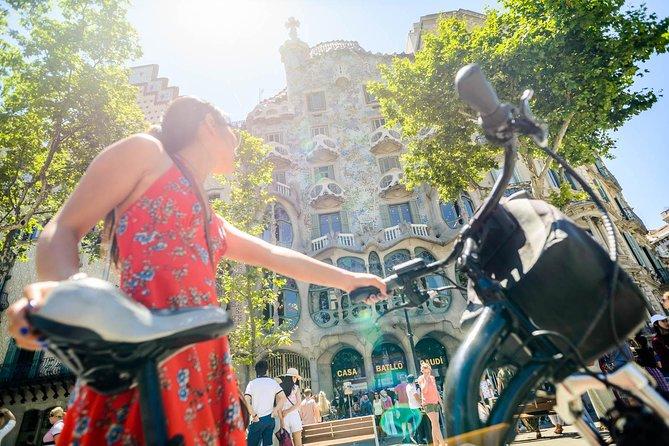 Tour in bici elettrica a Barcellona