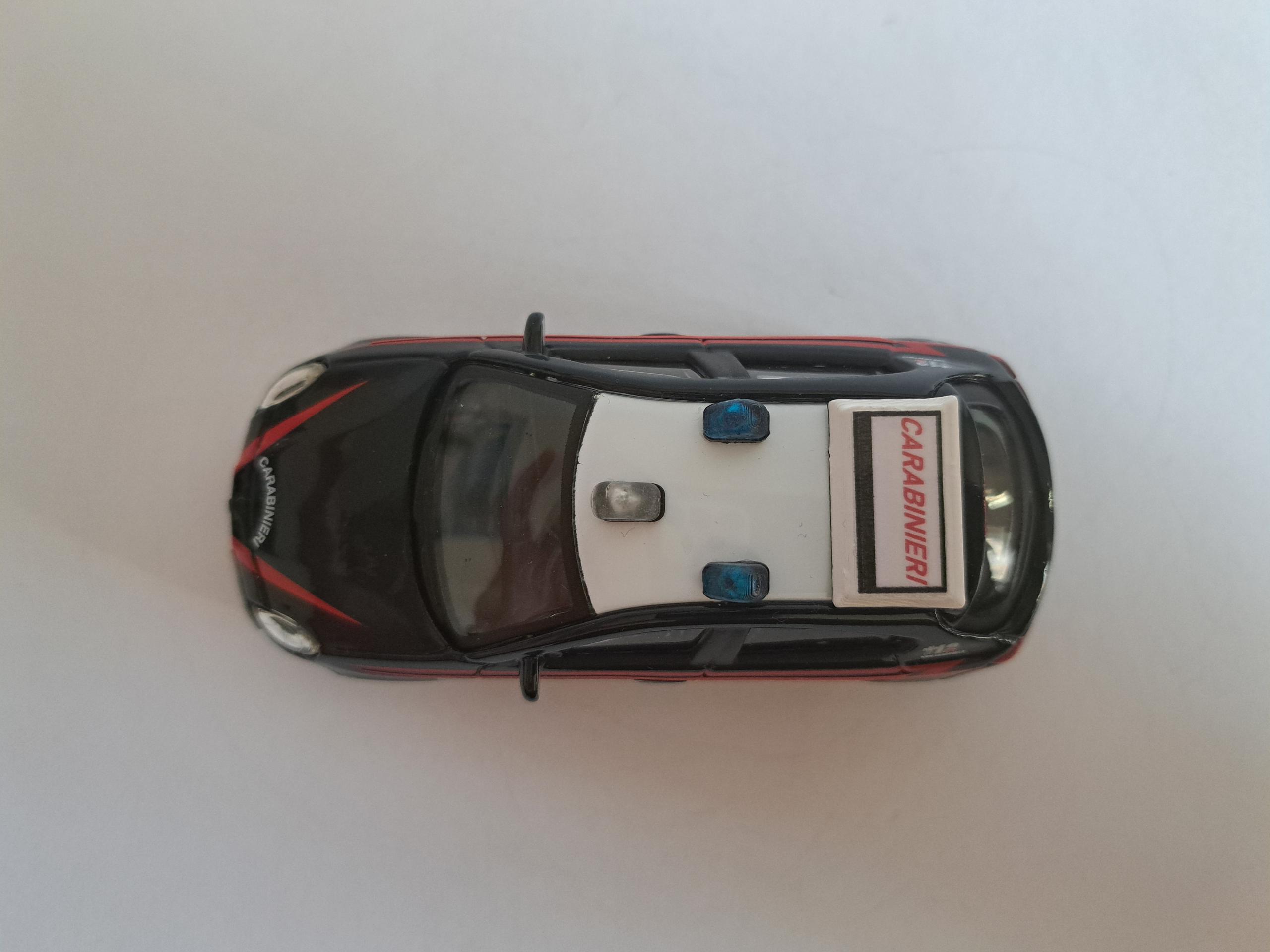 ALFA ROMEO GIULIETTA CARABINIERI NUCLEO RADIOMOBILE