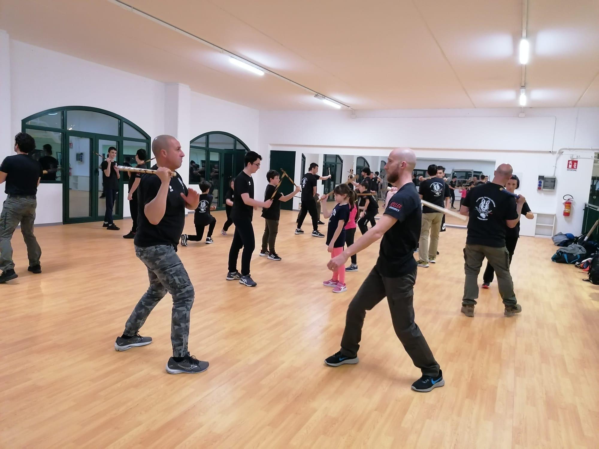 Allenamento in palestra attivo - Difesa Personale