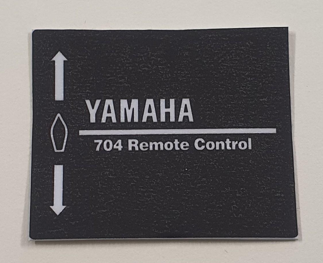 ADESIVO LEVA COMANDI YAMAHA 704 REMOTE CONTROL