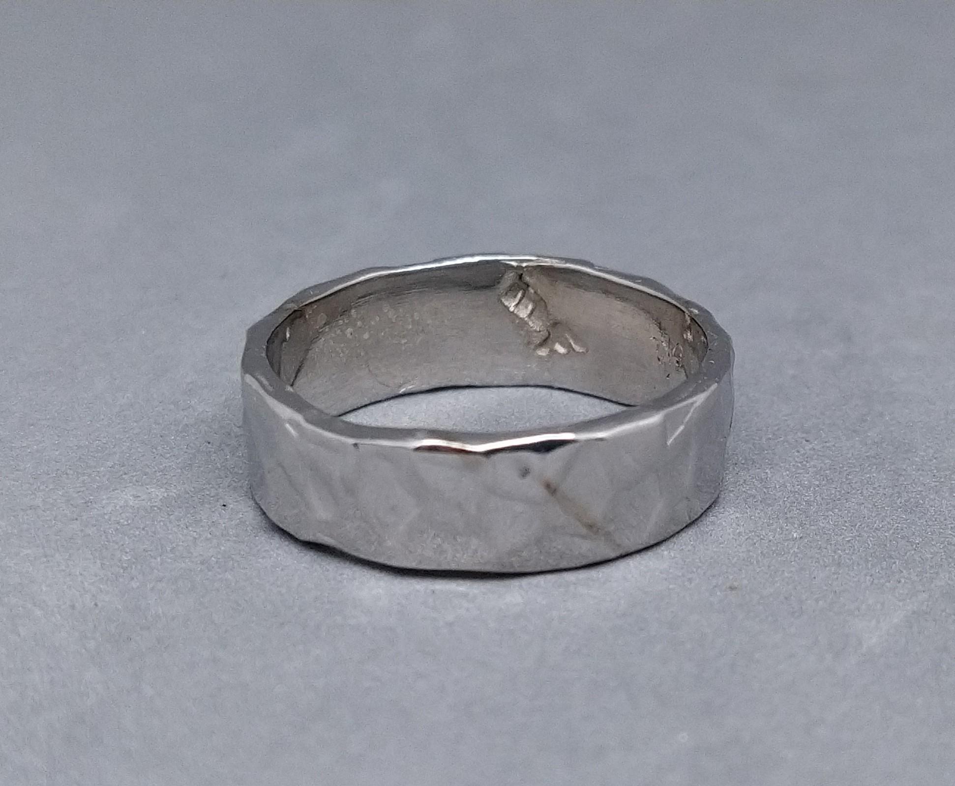 silver ring band