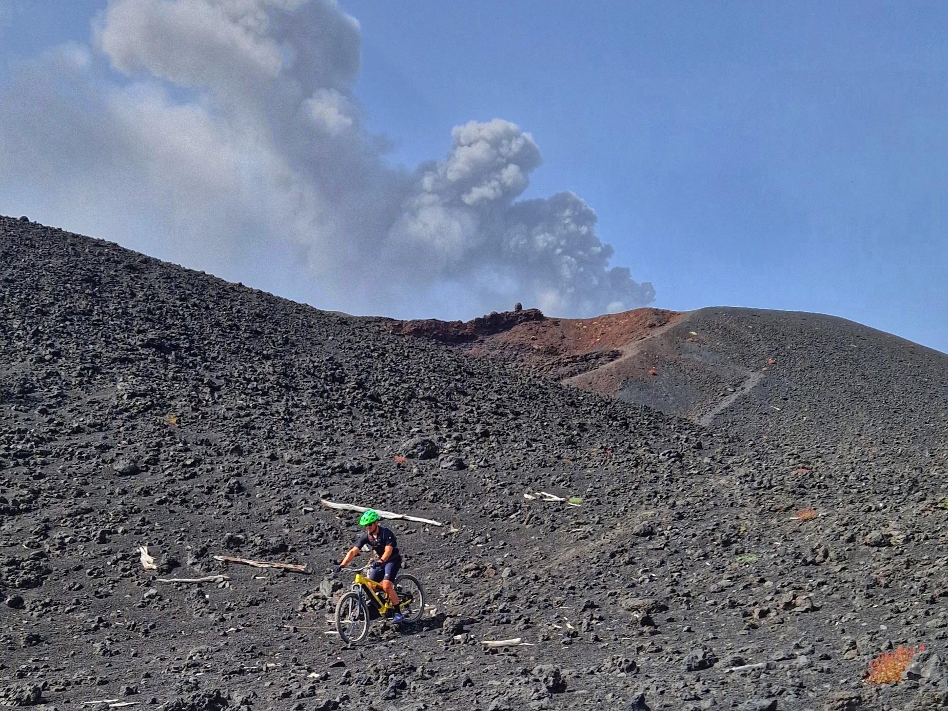 Etna escursione crateri 2002