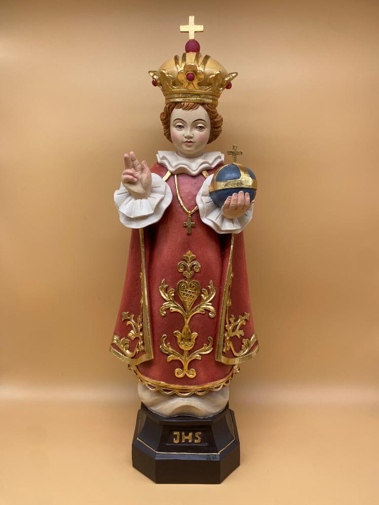 Santo Bambino di Praga in vetroresina, colorato a olio