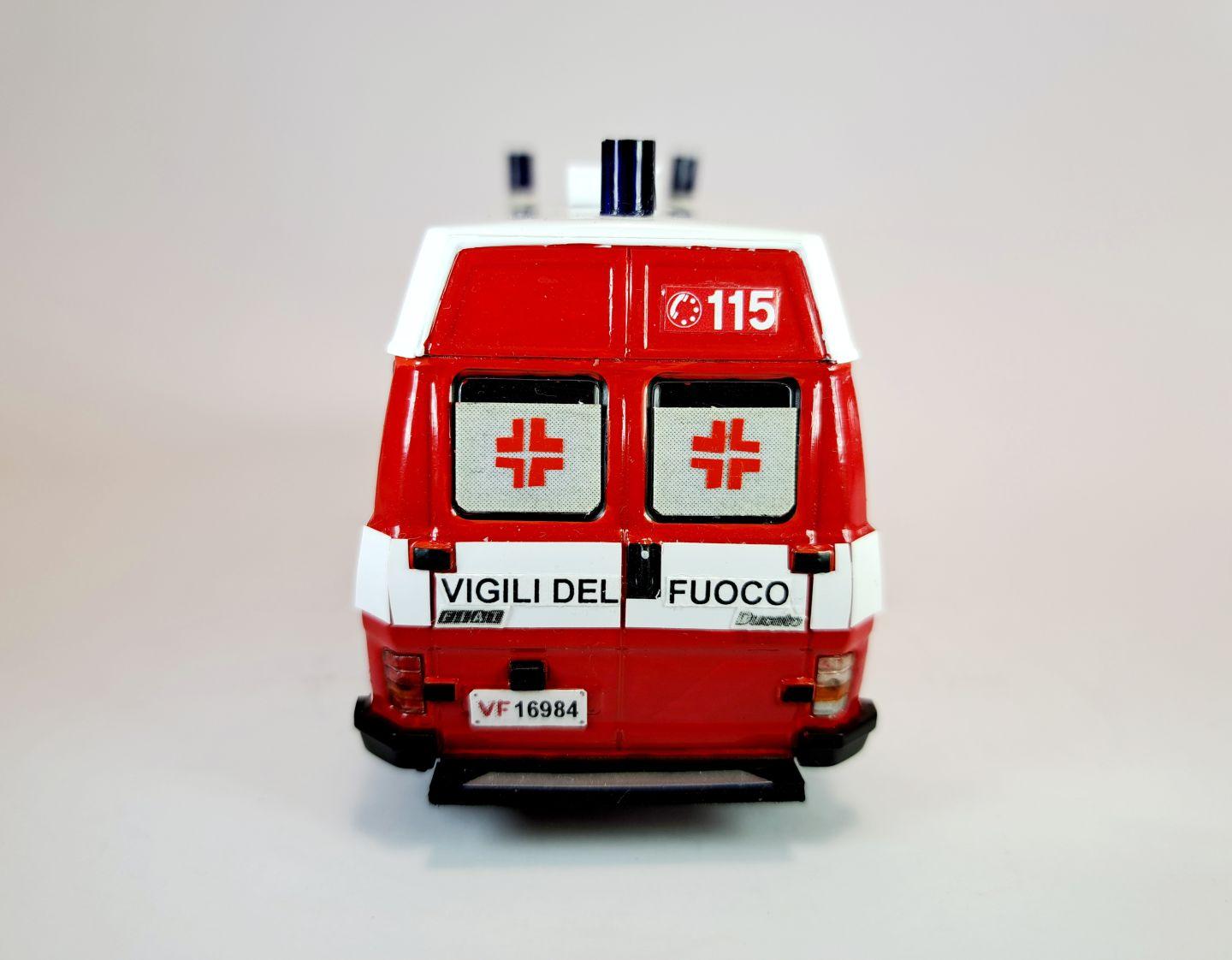 FIAT DUCATO AMBULANZA VIGILI DEL FUOCO