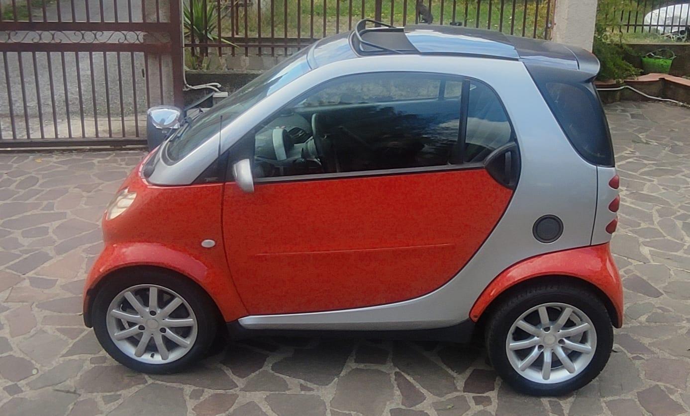 SMART FORTWO 700 2004