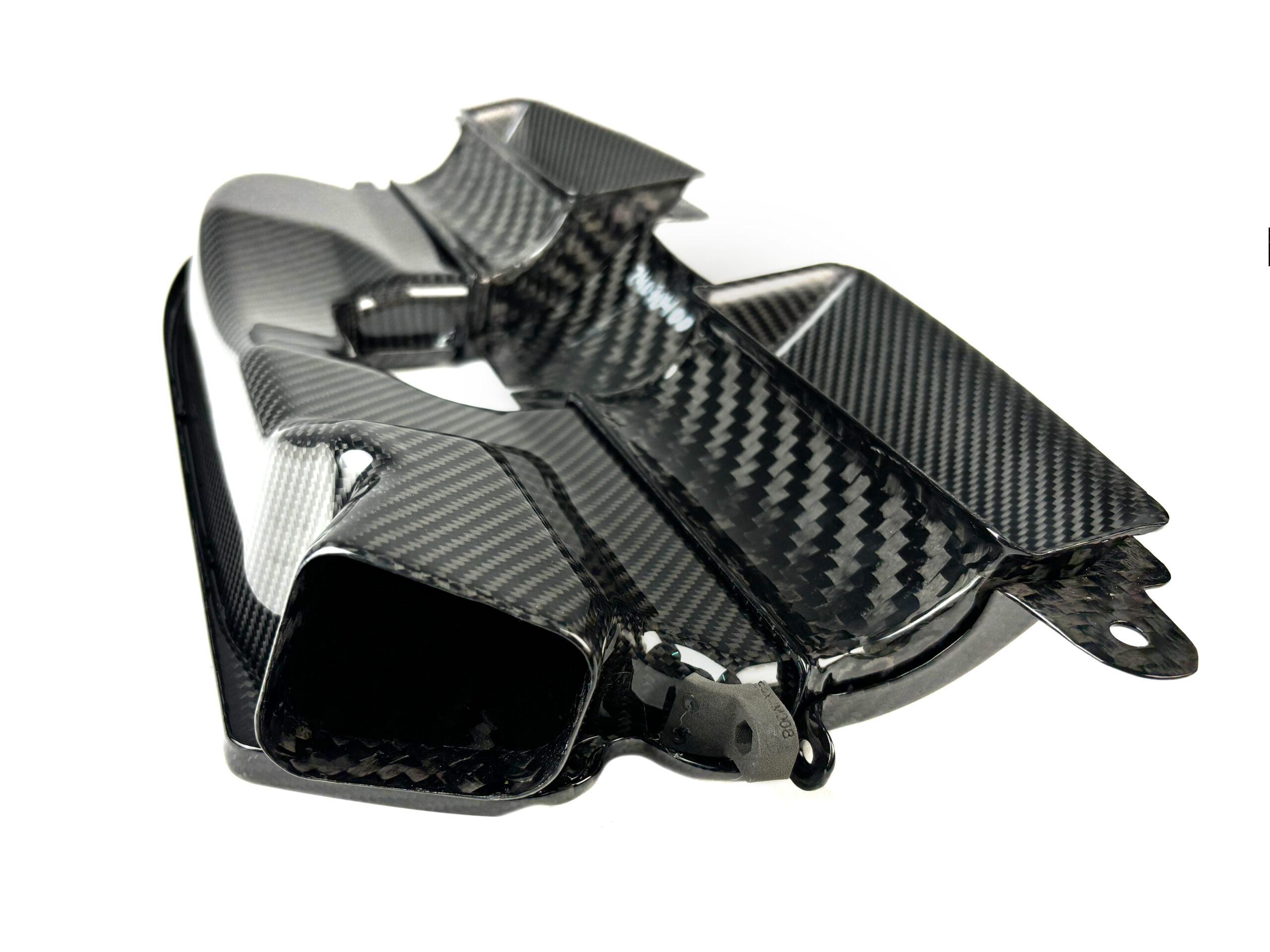 BMW E9X M3 Air Intake - Karbonius