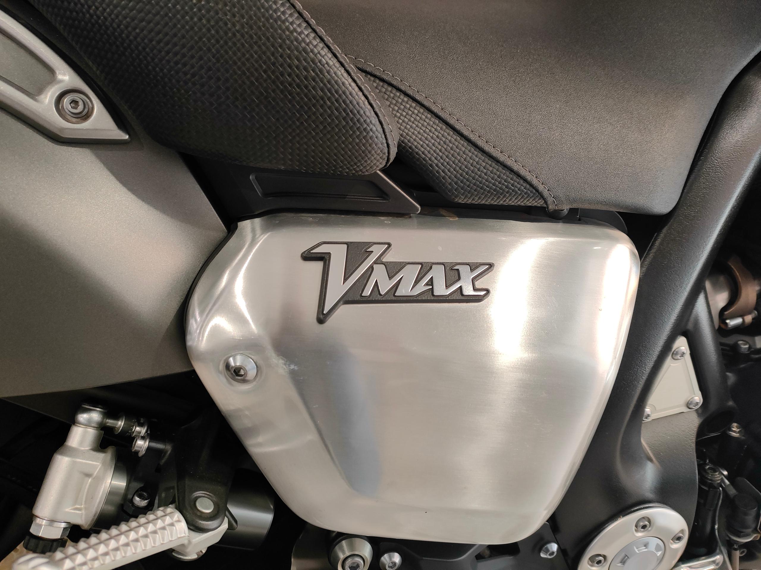 Yamaha VMax 1700 2016 Km 8372