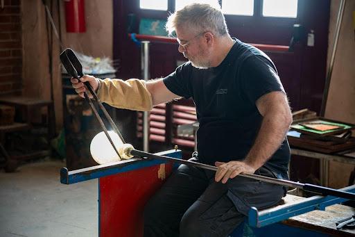 Individual course processing blown glass 5 days