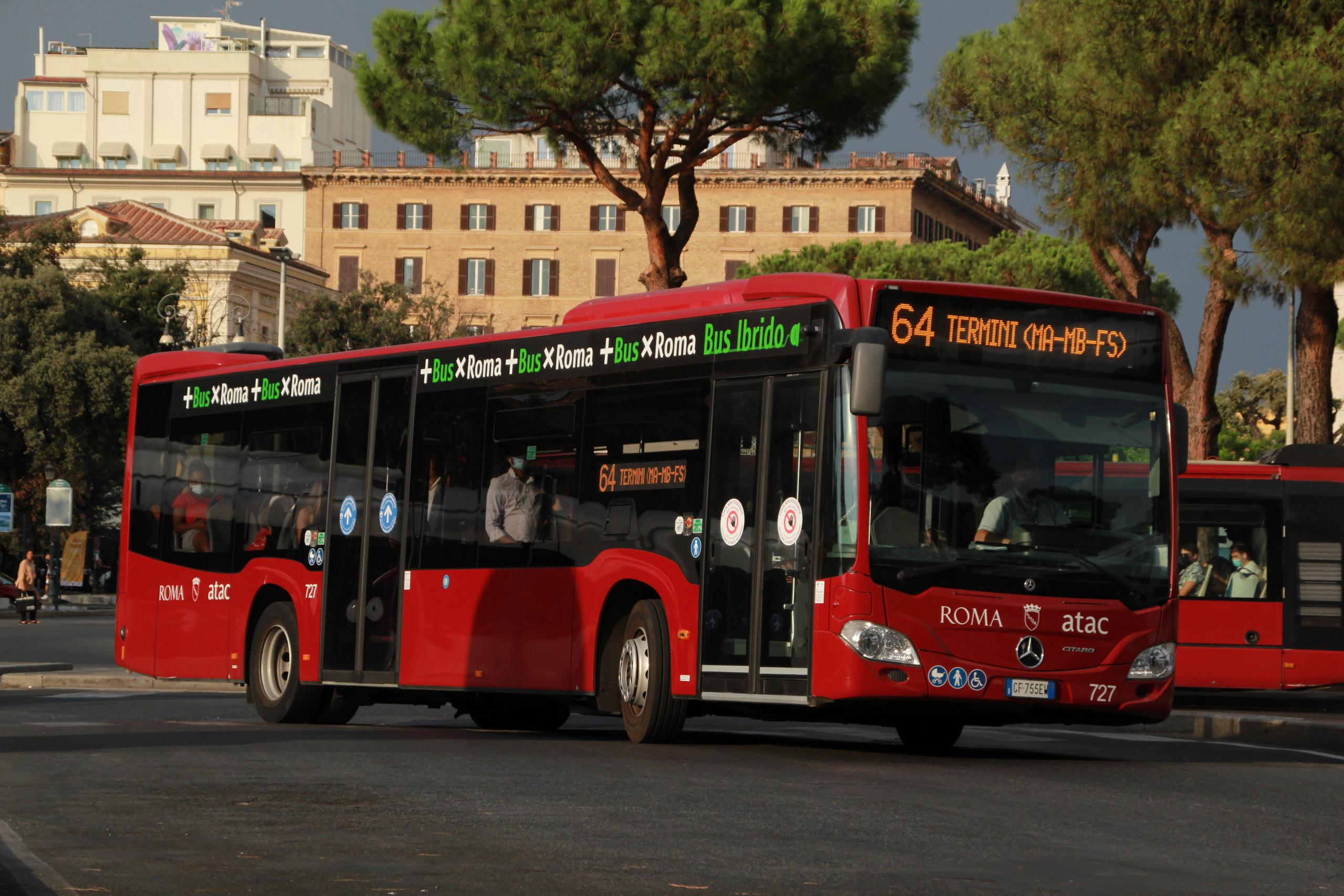 Presto in arrivo su Roma i bus "a chiamata"