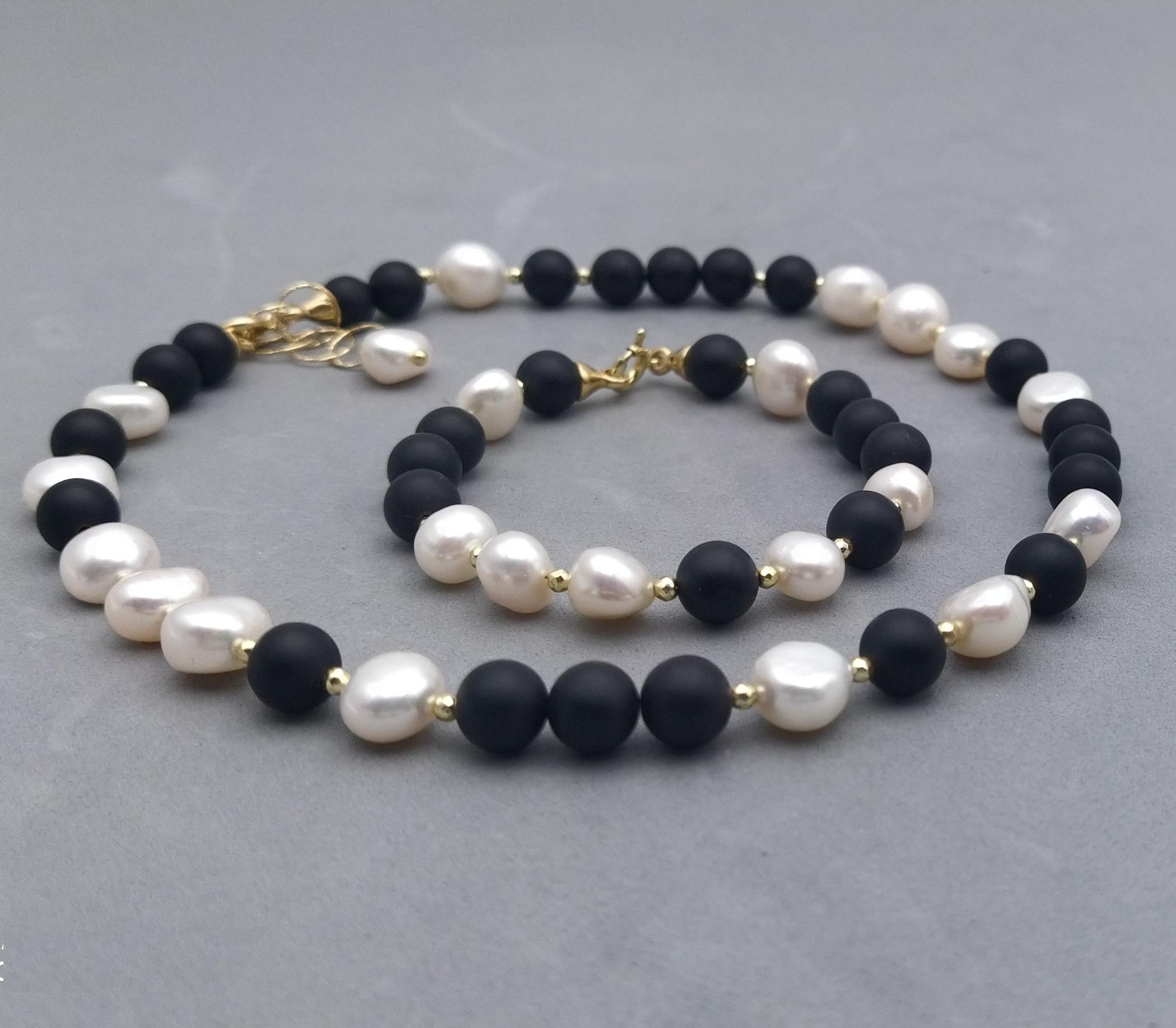 satin black agate and pearls choker and bracelet
