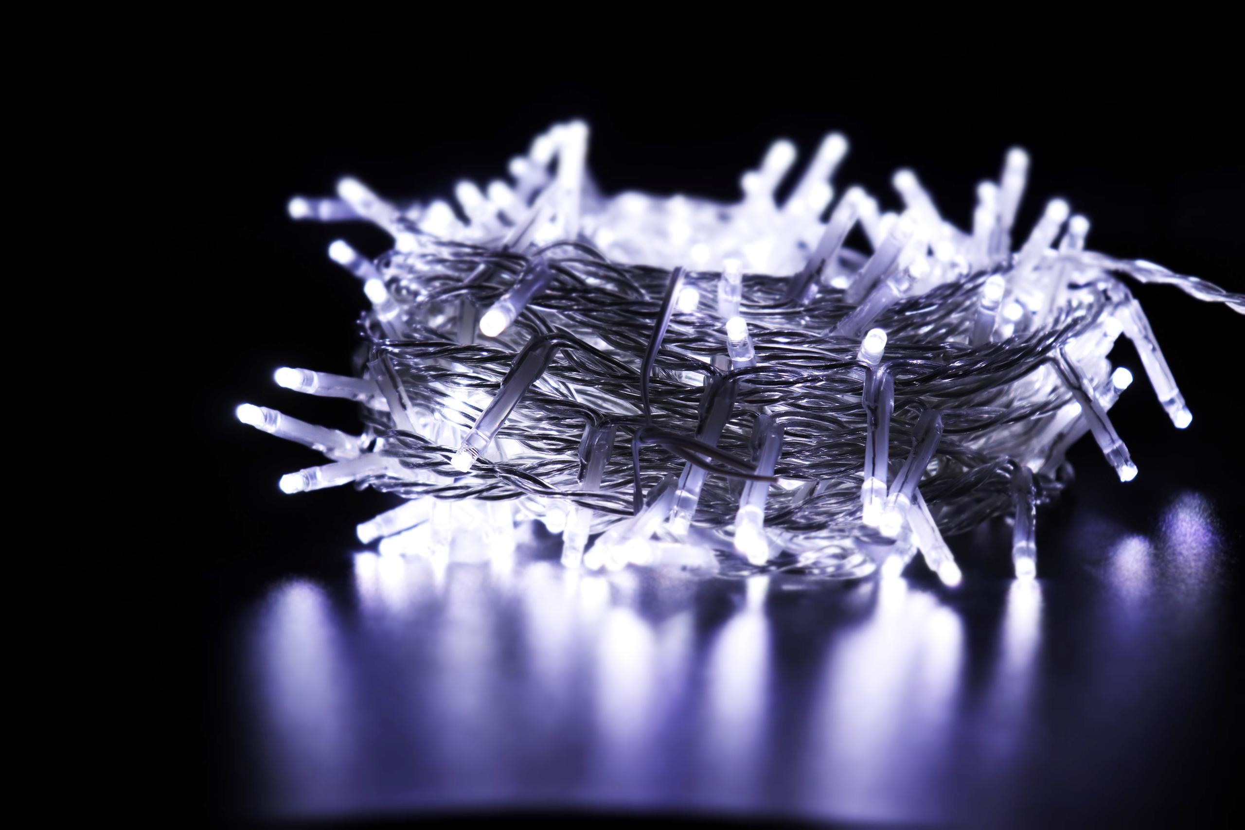 luci a led lineari bianche