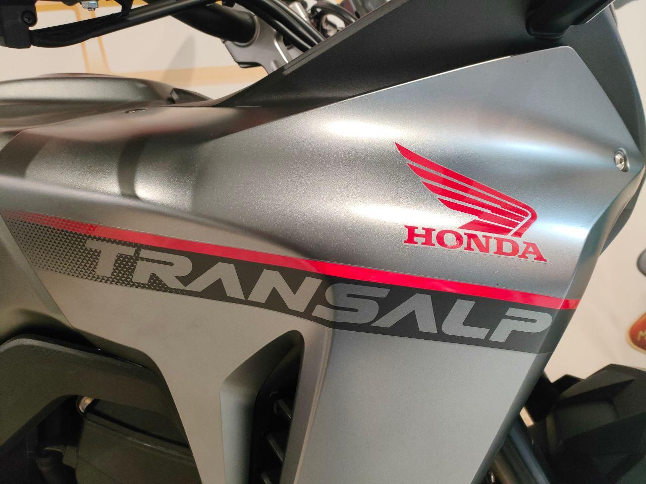 Honda Transalp XL750 2023 Km23