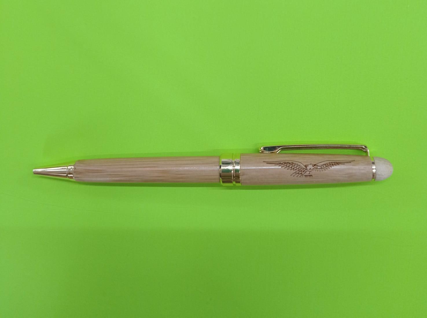 Penna con scatola