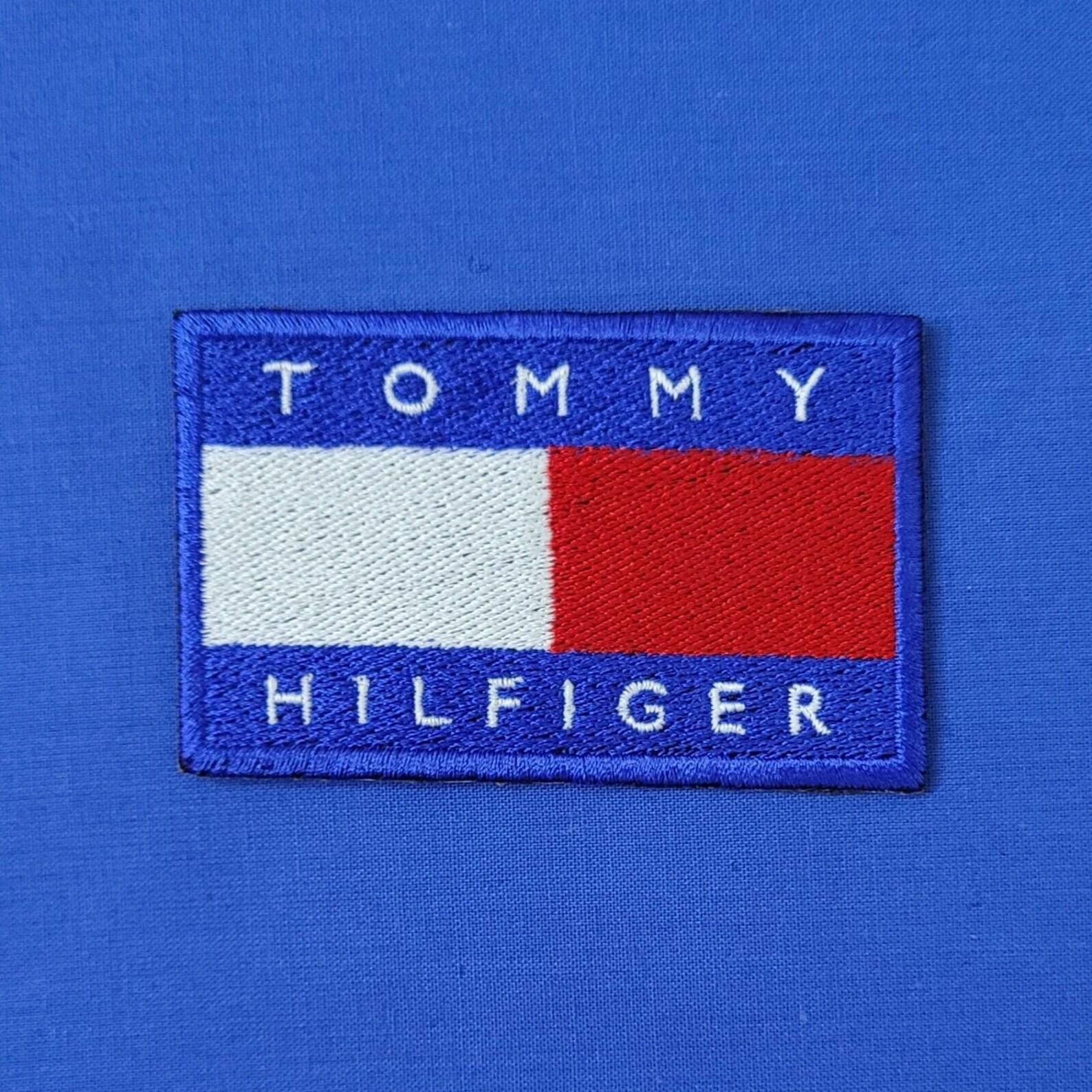 Patch toppa etichetta badge Tommy Hilfiger 5x4 foto colori