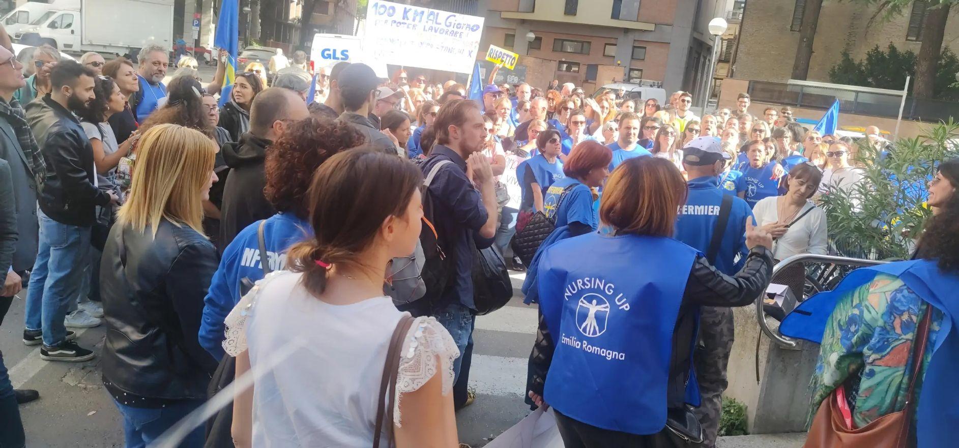 Imponente protesta a Ravenna, Nursing Up dice basta