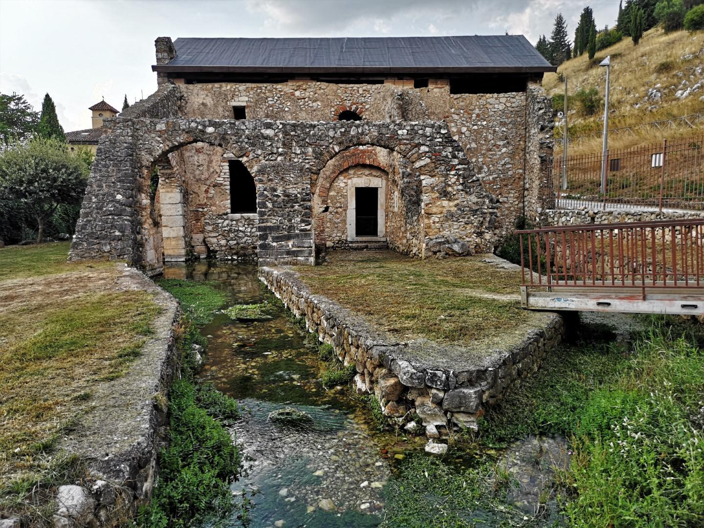 BATTISTERO PALEOCRISTIANO DI SAN GIOVANNI IN FONTE - PADULA - SALERNO