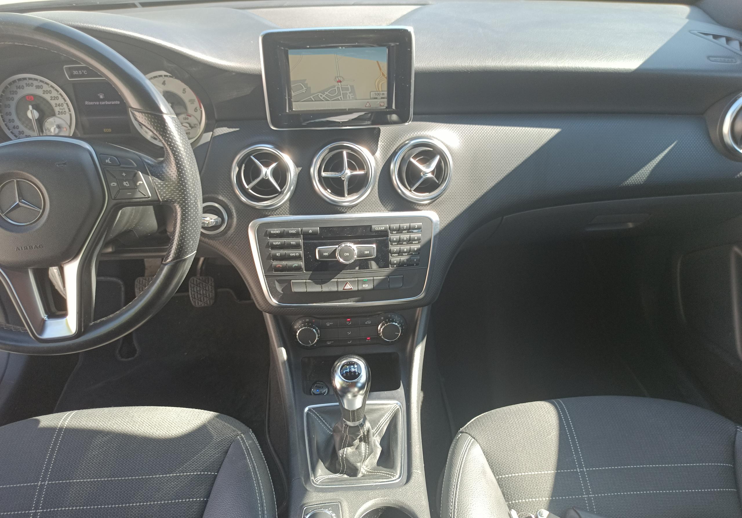 Mercedes-benz A 180 A 180 CDI Premium  Vasto (CH)  10.900 €