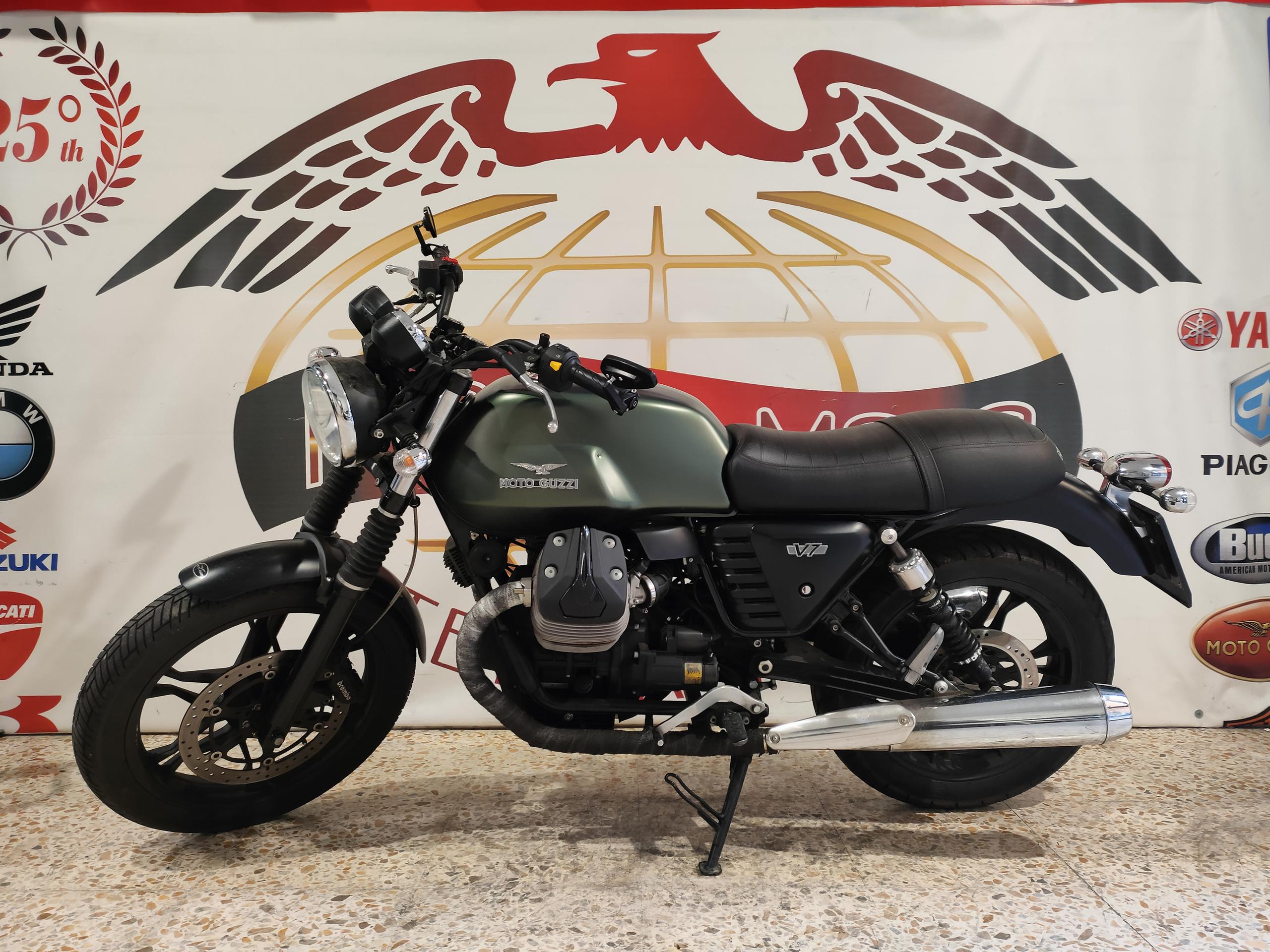 Moto Guzzi V7 2014 Km17922