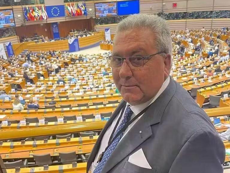 L'EDITORIALE - LOBBYING IN EUROPA E IN ITALIA:  un confronto su trasparenza e partecipazione democratica