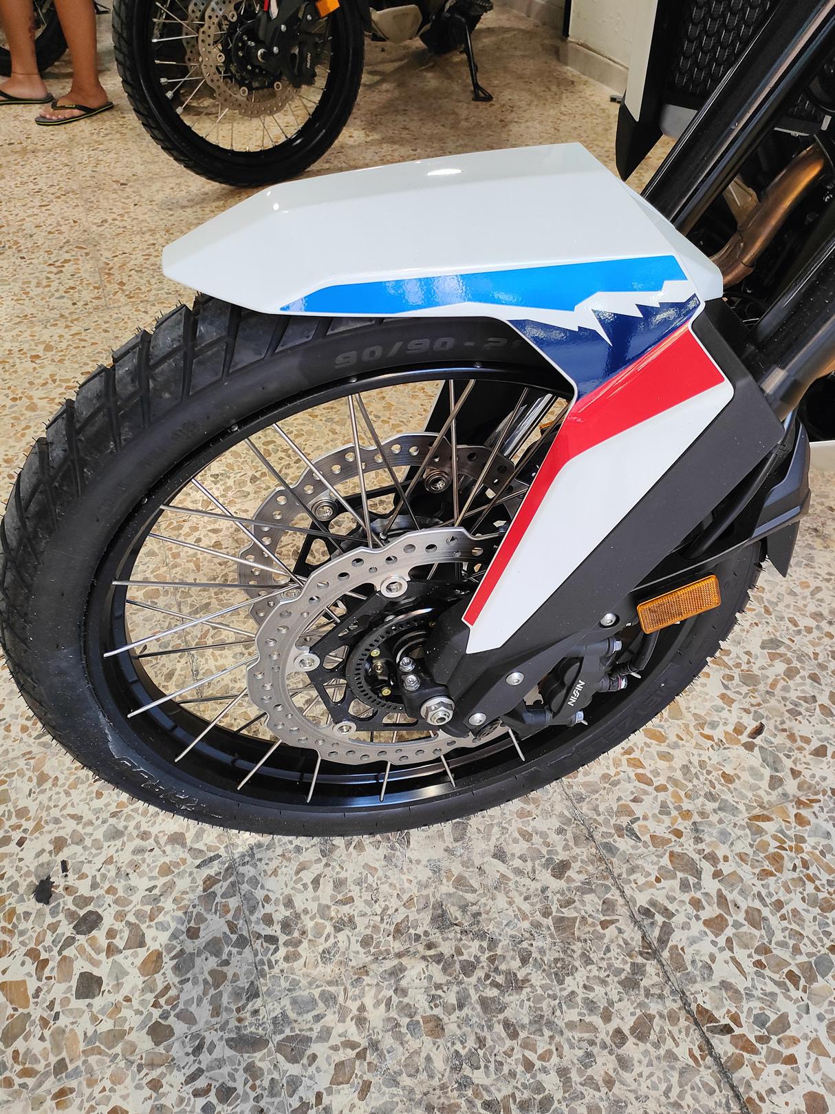 Africa Twin 2024 Km5