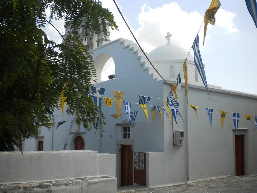 Naxos chiesa di Damarionas