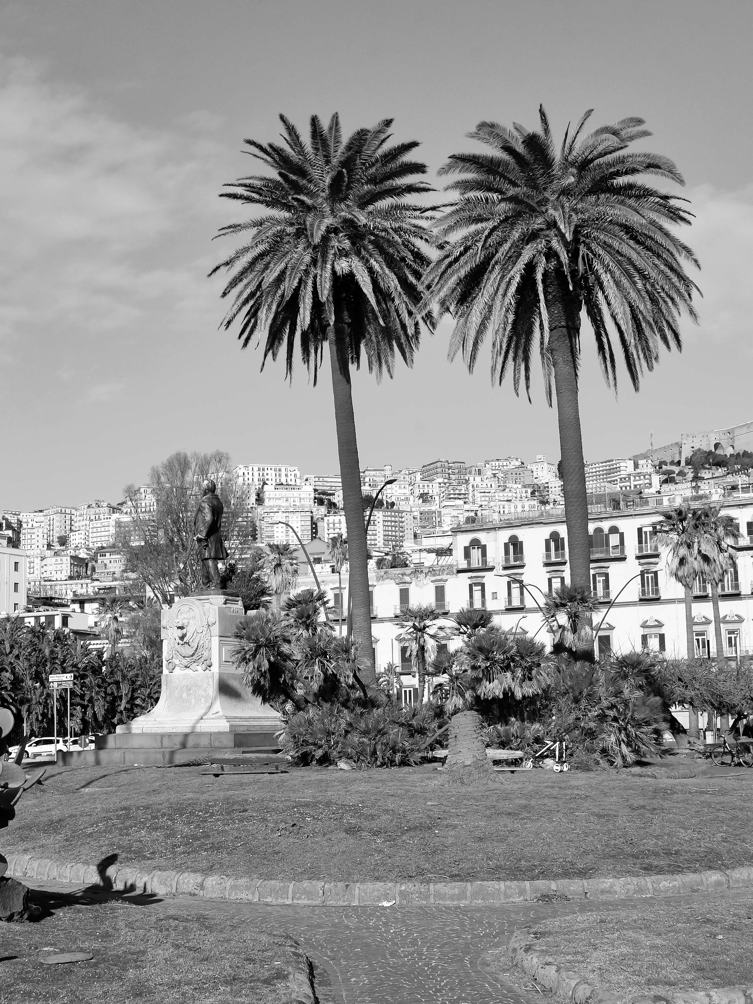 Piazza Vittoria - Stampa realizzata su carta fotografica satinata o lucida 30x40