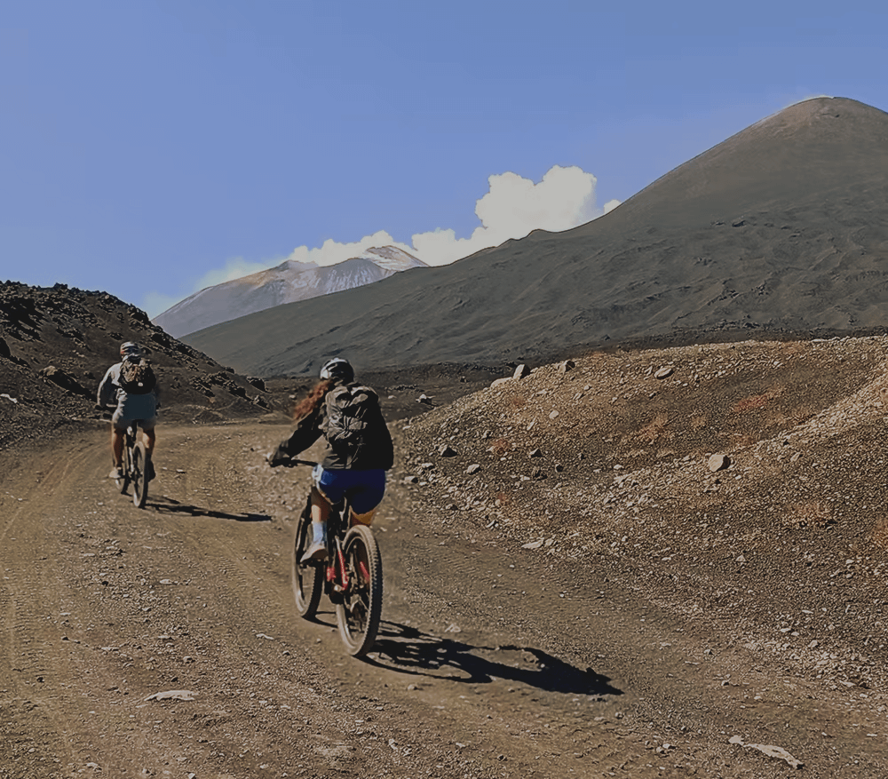 Etna Grotta dei Lamponi Luca Maugeri