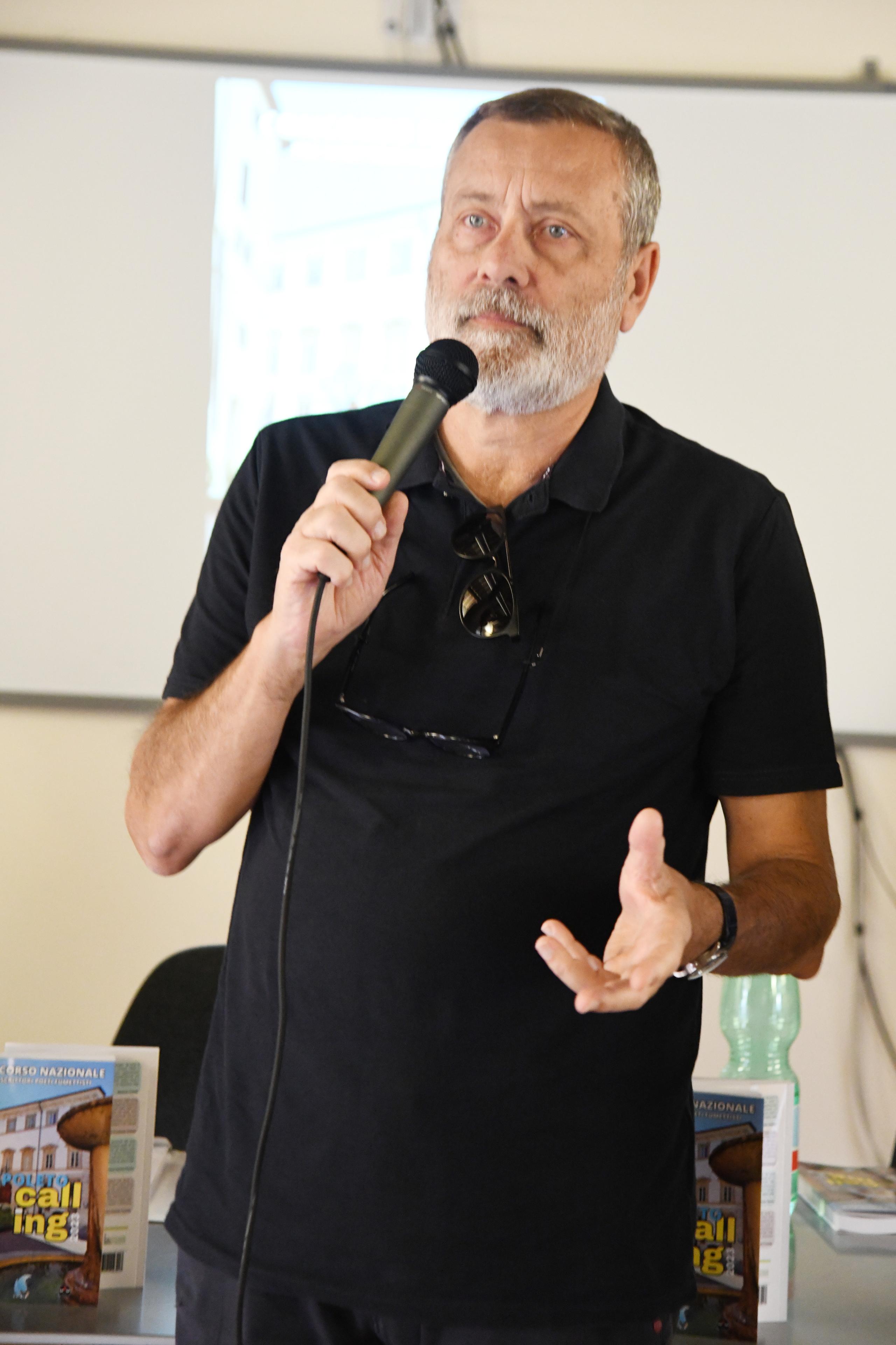 Lo scrittore Massimo Carlotto