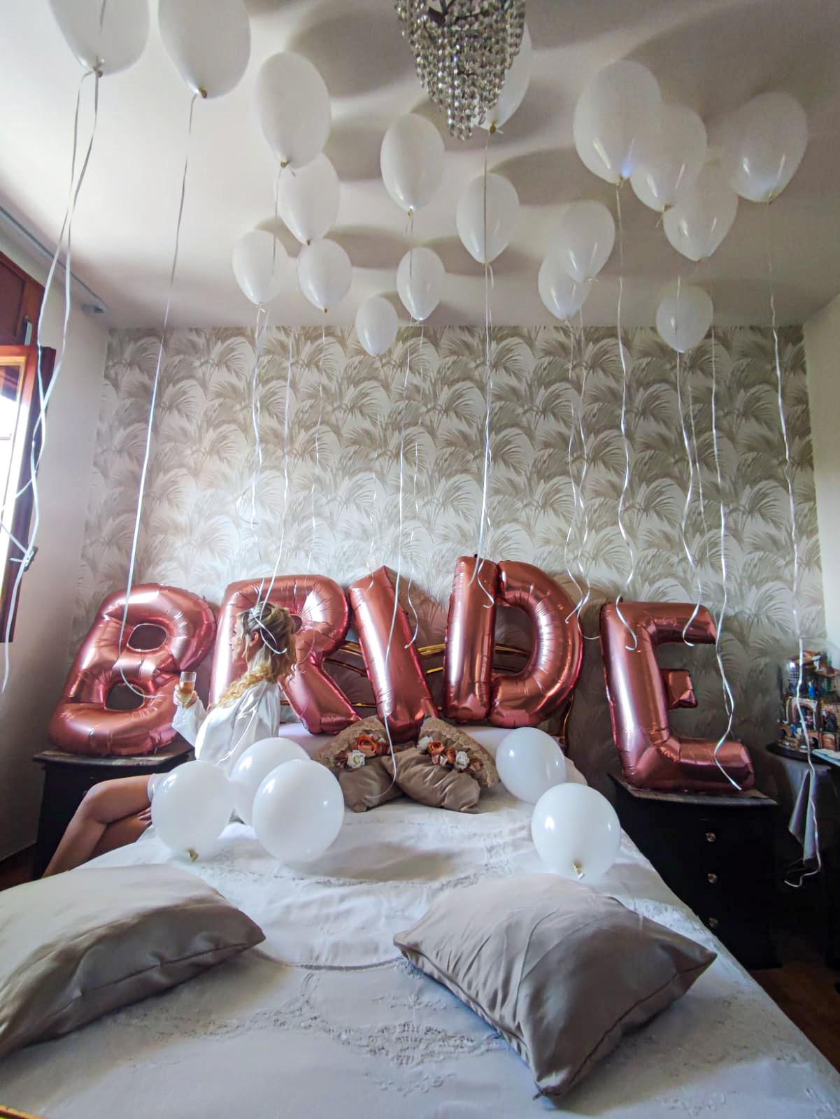 Allestimento decorazione palloncini camera sposa Napoli