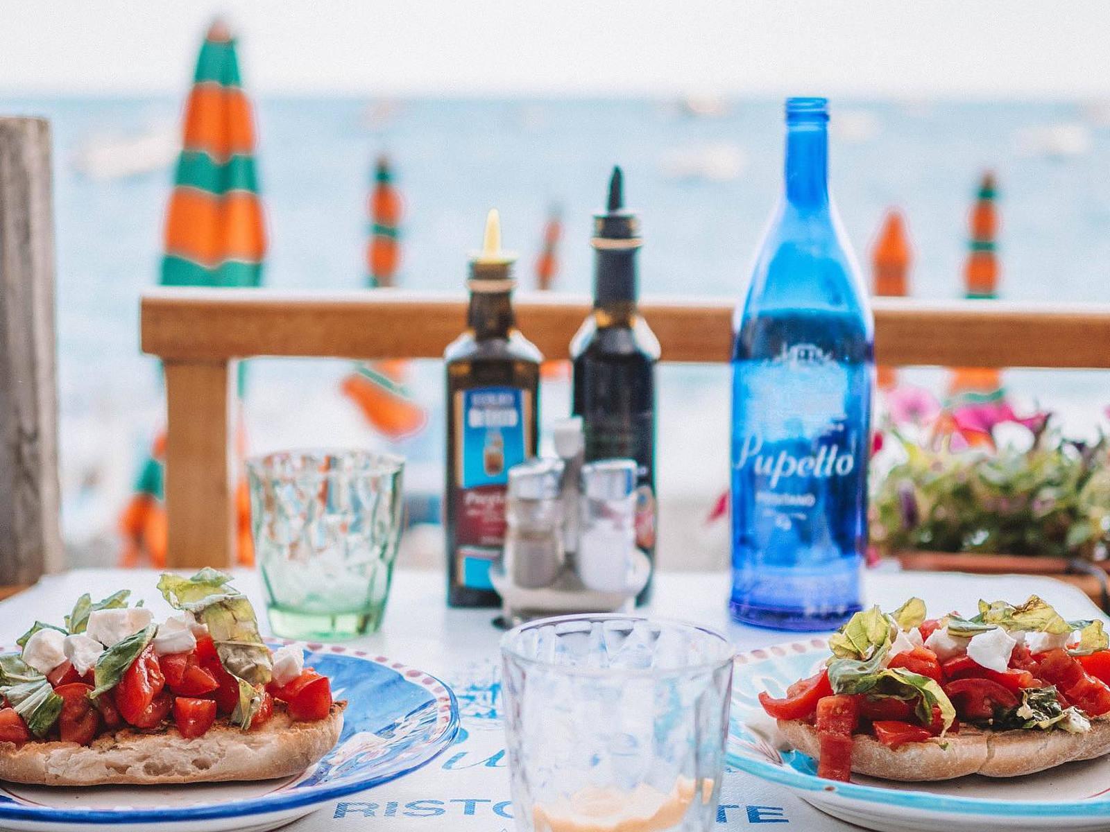 Pupetto Beach Club - Positano Beach Club. Seafood,Fish Restaurant. Cocktail Bar. Amalfi Coast lifestyle