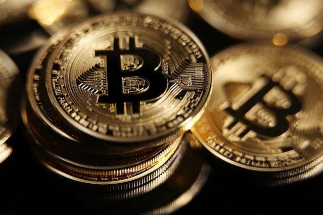 Bitcoin breaks $28,000