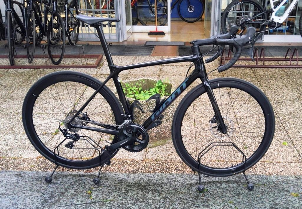 Occasione: Giant TCR mis. S full carbon,ruote in carbonio, Sh.105 disc 11v.Euro 1800 art.GTCR5Ds