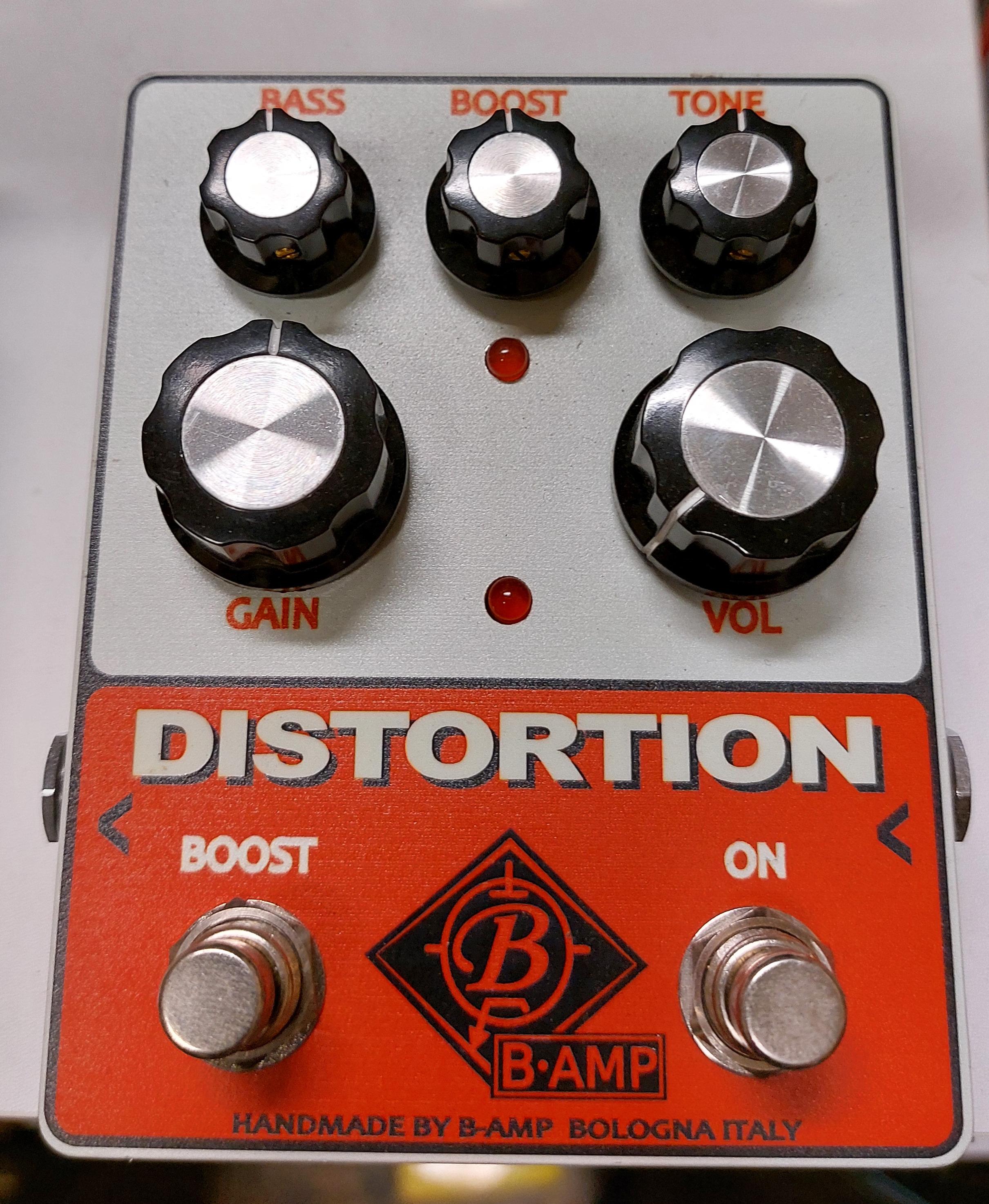 Distorsore B-Amp con Booster