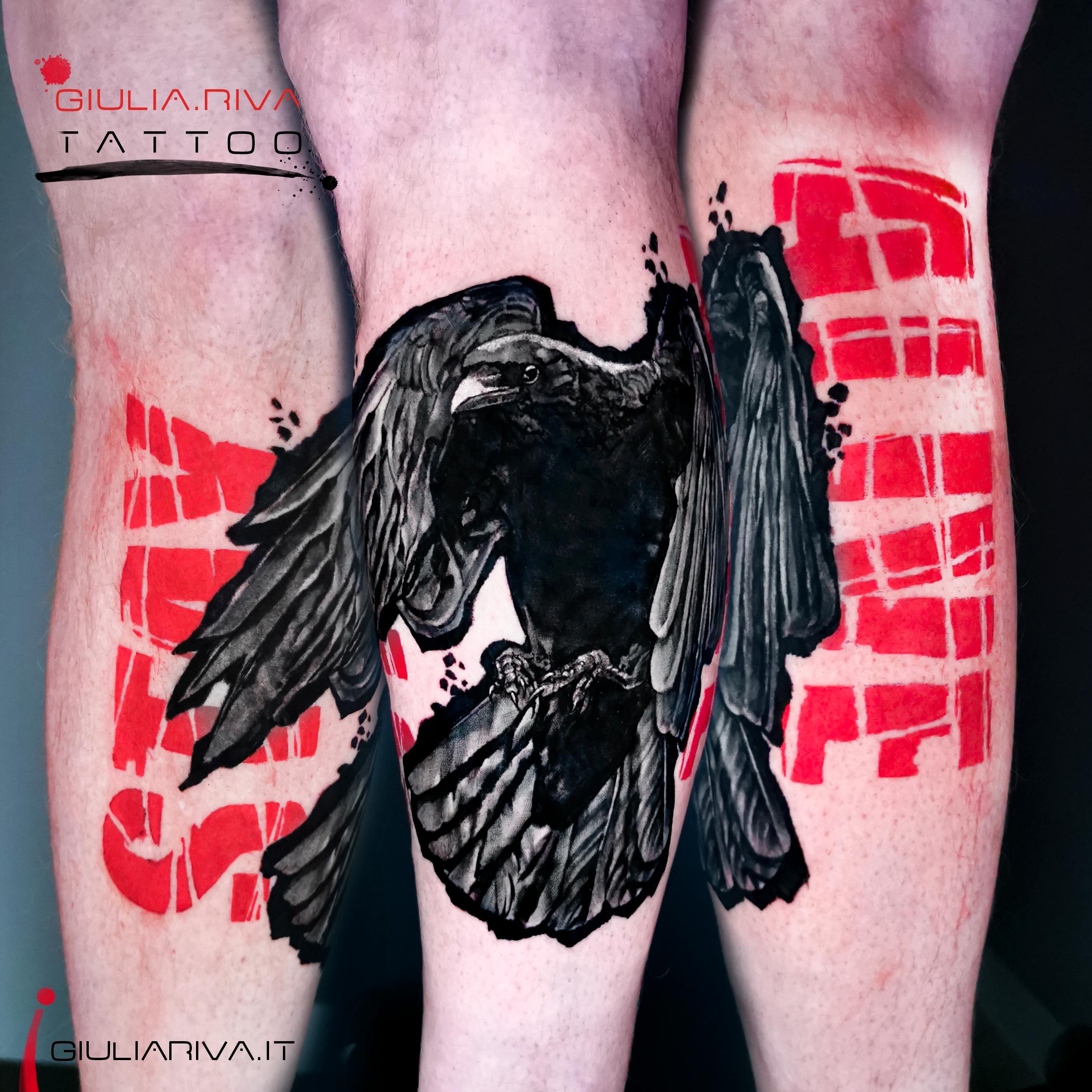 corvo crow tattoo realistico