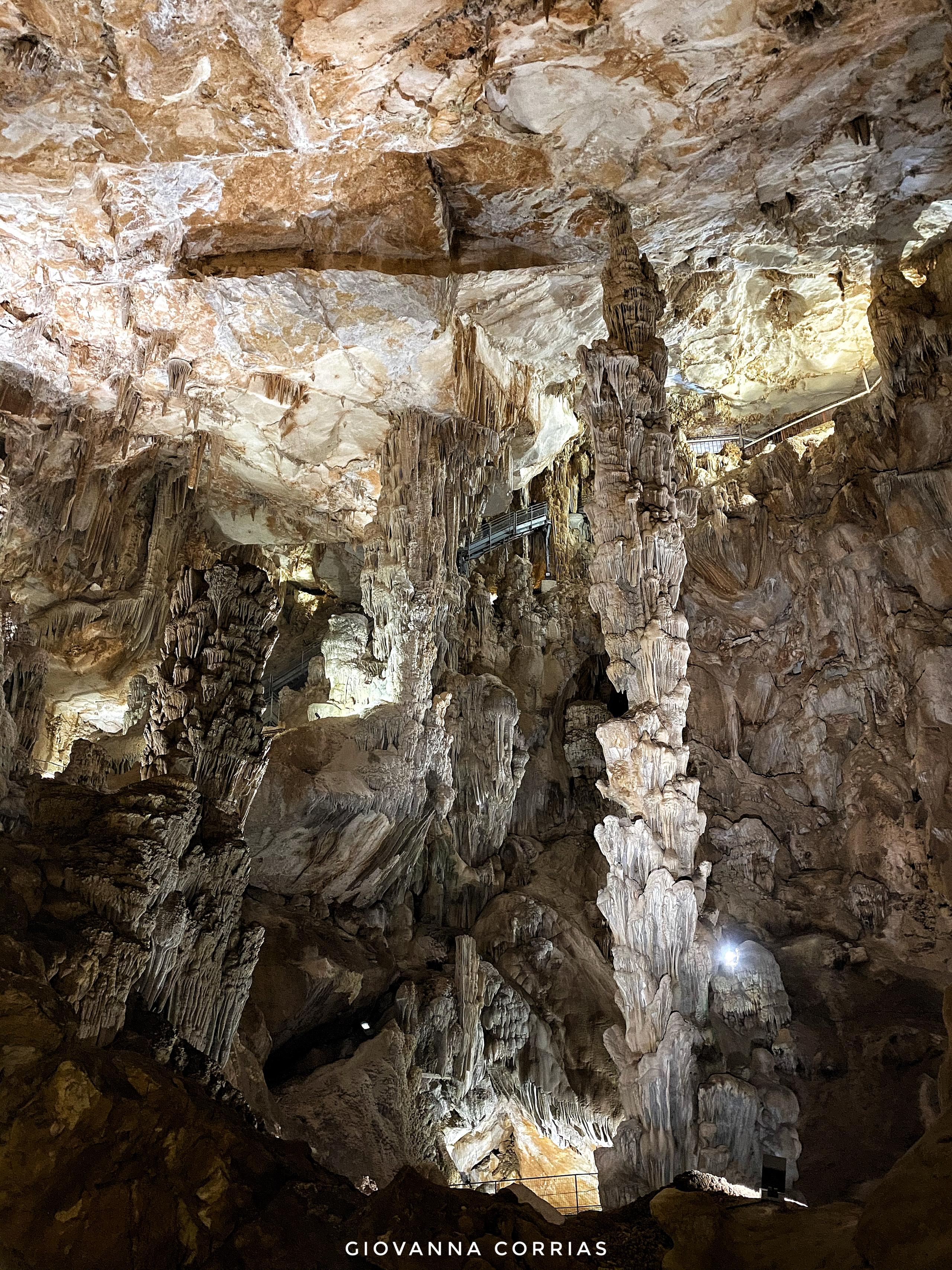 Colonna grotta Ispinigoli