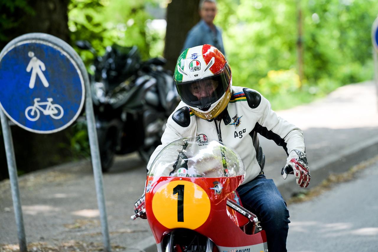 07-05-2023 Giacomo Agostini e la sua MV a Codogno