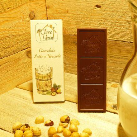Cioccolato al Latte e Nocciole / Milk Chocolate and Hazelnuts